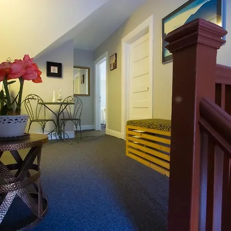 A And Fayebed And Breakfast, Inc,-3